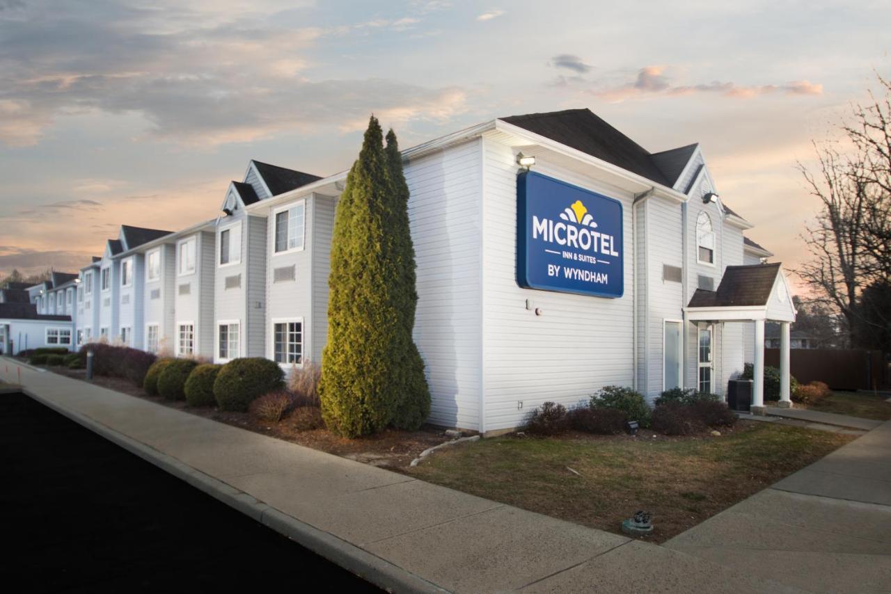 Microtel Inn & Suites By Wyndham Bethel/Danbury Exteriér fotografie