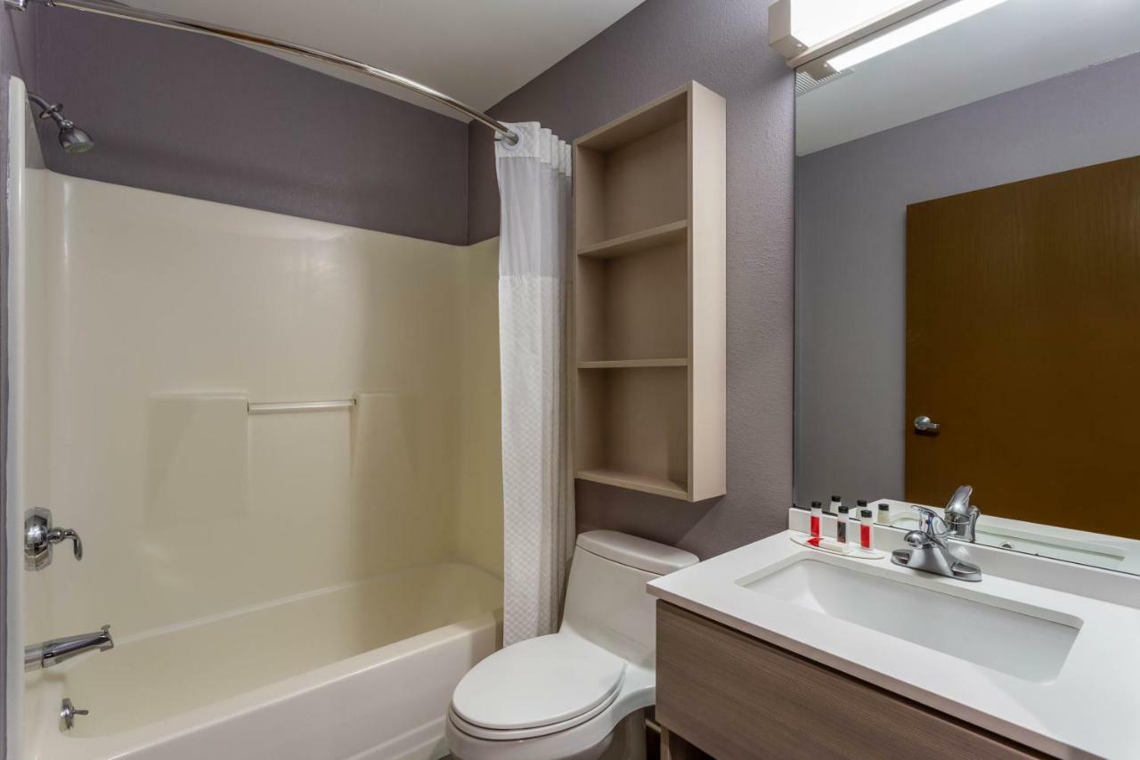 Microtel Inn & Suites By Wyndham Bethel/Danbury Exteriér fotografie