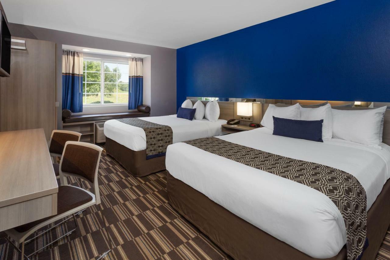 Microtel Inn & Suites By Wyndham Bethel/Danbury Exteriér fotografie